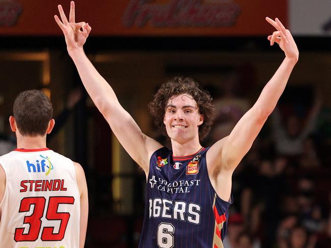 ADELAIDE, AUSTRALIA - APRIL 10: Josh Giddey of the Adelaide 36ers celebrates during the round 13 NBL match between the Adelaide 36ers and the Perth Wildcats at Adelaide Entertainment Centre, on April 10, 2021, in Adelaide, Australia. (Photo by Daniel Kalisz/Getty Images)