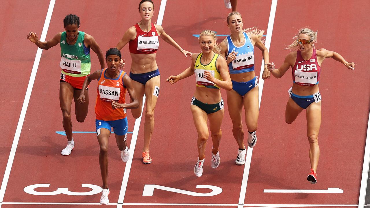 Dutch runner Sifan Hassan falls in 1500m heat but still wins