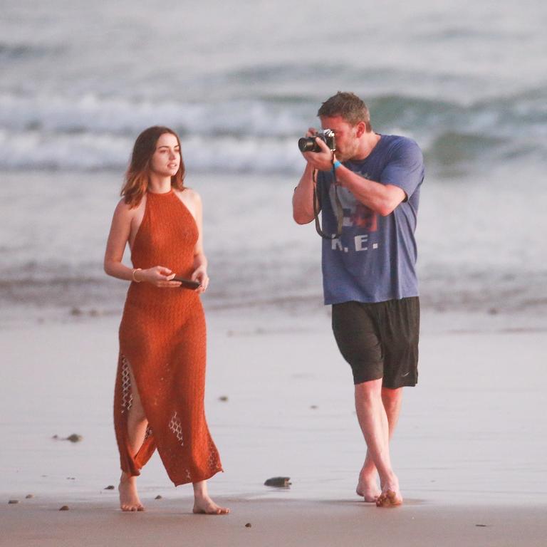 Ben Affleck, Ana de Armas cozy up in Coast Rica: Photos | news.com.au ...