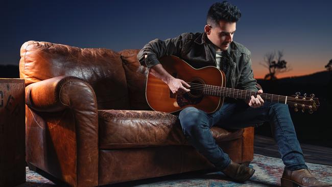 Musician James Johnston will be headlining at the Mount Isa Rodeo this year. Picture: Supplied.