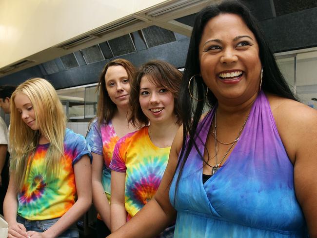 Daily Telegraph. Mem Hockley runs a girls food and cooking program called "Mem's Soul Food", pictured in the kitchen at the Raymond Terrace Bowling Club with volunteers, L to R, Brodie Bowles, 15, Brooke Kennedy, 16, and Sam Nicholls, 21.