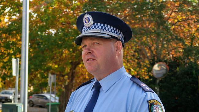 Riverina Police District's Superintendent Bob Noble speaks to the media following the death of the girls following a house fire in Batlow on May 18. Picture: Toby Vue