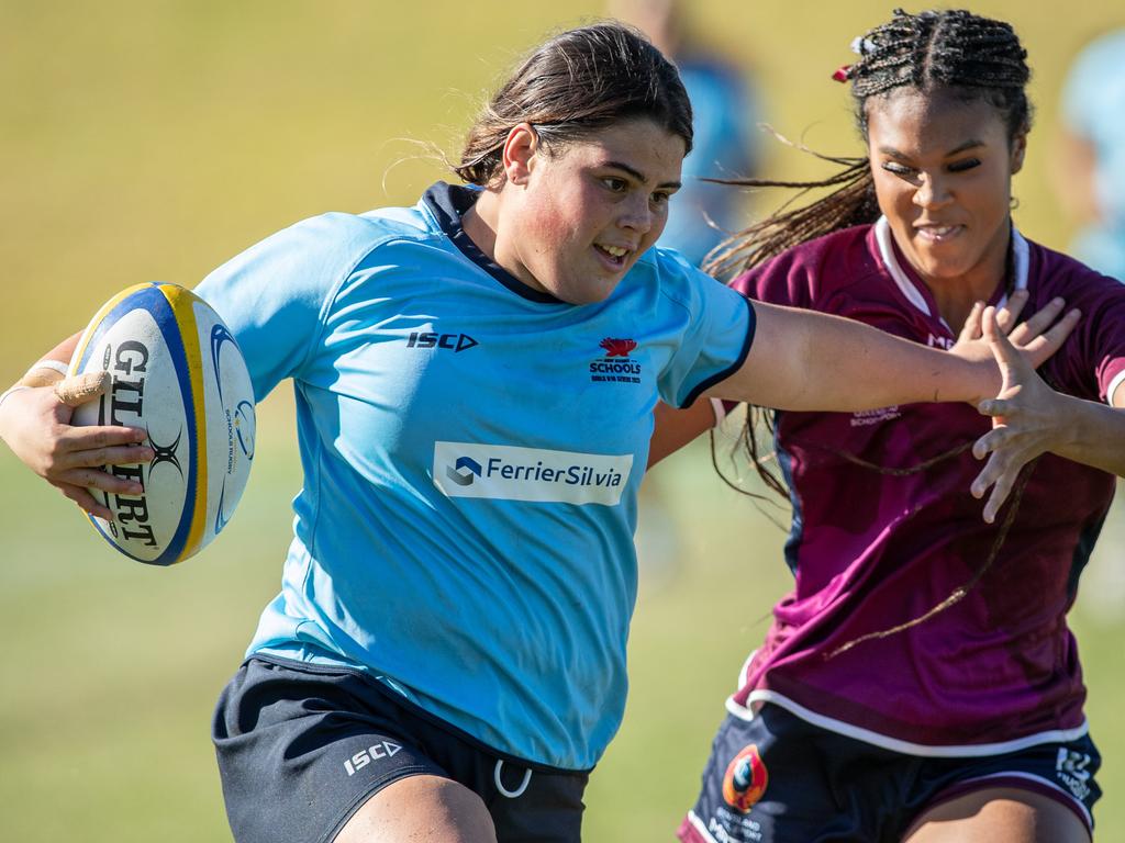 Ella Walker in action for NSW at the Under-17 Australian Rugby Championships before her injury. Picture: Julian Andrews