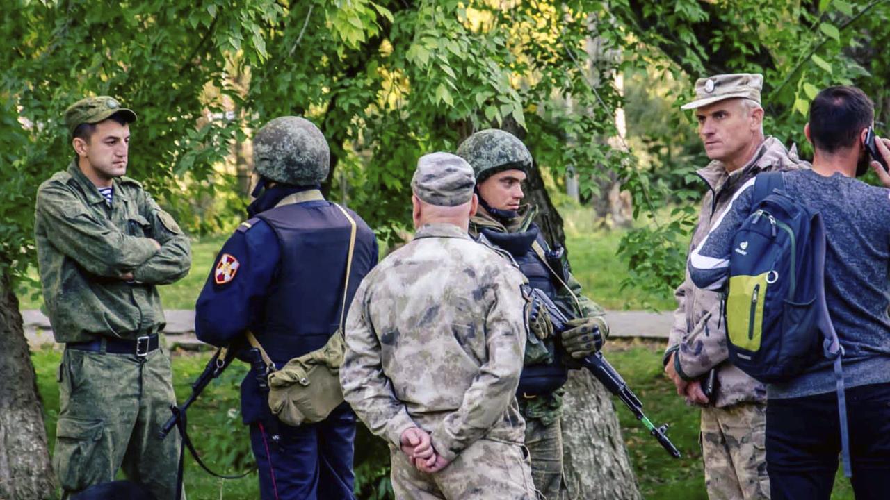 В крыму стреляют. Стрельба в Керченском Политехническом колледже. Стрельба в Керчи в колледже.