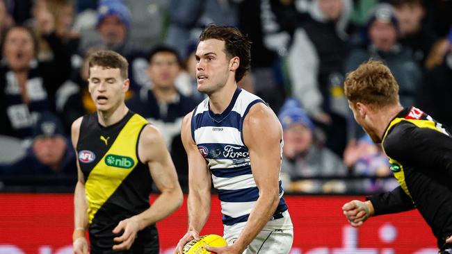 Jack Bowes had a big say on the contest. Picture: Dylan Burns/AFL Photos via Getty Images