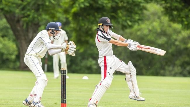 Dylan Kritzinger playing for Terrace. (AAP Image/Renae Droop)