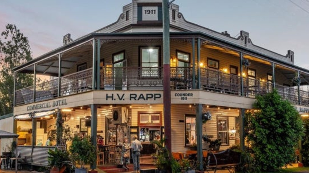 ‘Oldest’ pub shuts down after 113 years