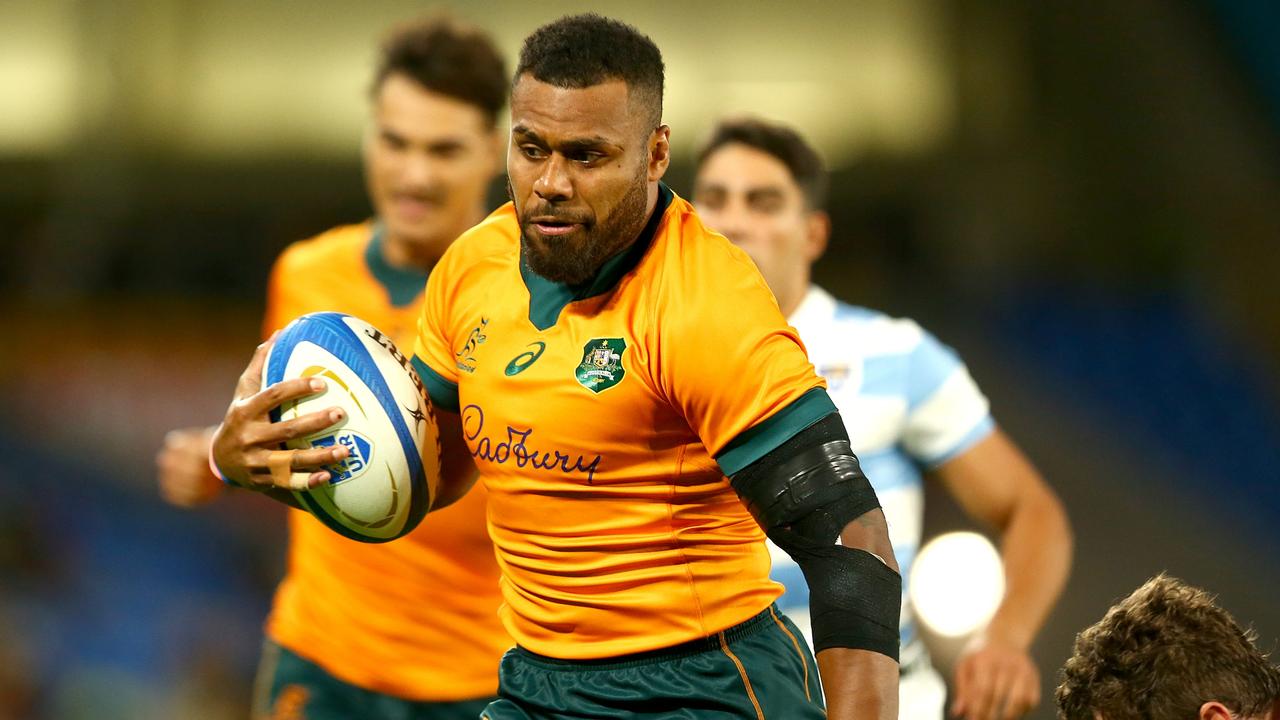 GOLD COAST, AUSTRALIA - OCTOBER 02: Samu Kerevi of the Wallabies runs in for a try during The Rugby Championship match between the Argentina Pumas and the Australian Wallabies at Cbus Super Stadium on October 02, 2021 in Gold Coast, Australia. (Photo by Jono Searle/Getty Images)