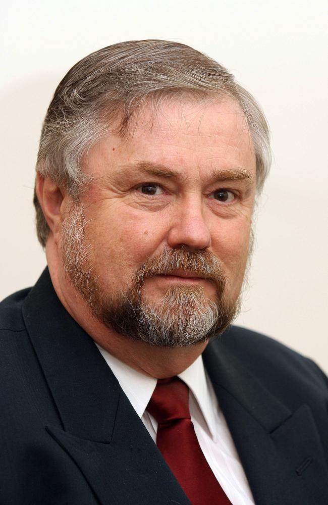 Dr Richard Herr.