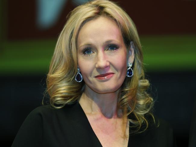 Stephen Colbert Jk Rowling And Malcolm Gladwell Caught Amid Dispute Between Amazon And Hachette 