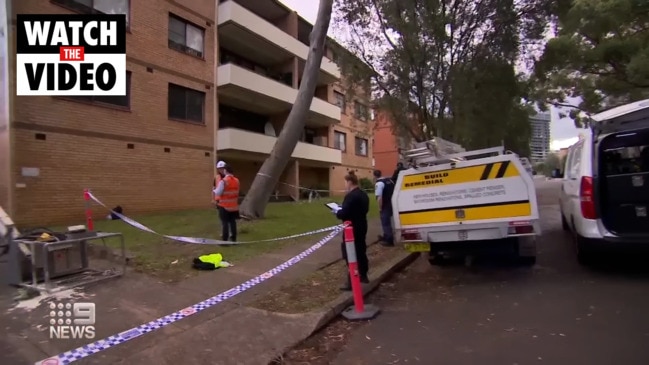 Tradie fighting for his life after falling from cherry picker (9 News)