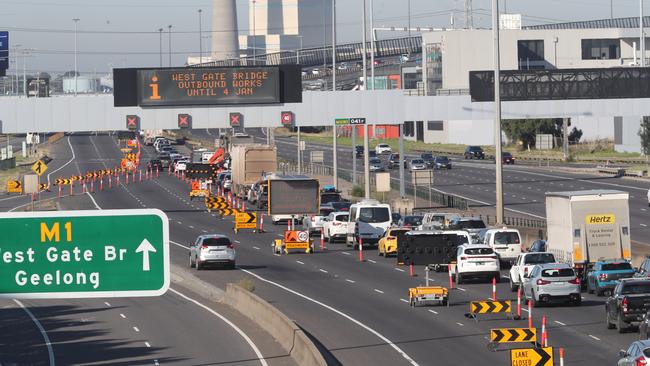 Westgate Bridge is down to one lane for annual repair work which is causing major traffic problems on the outbound approach. Picture: David Crosling