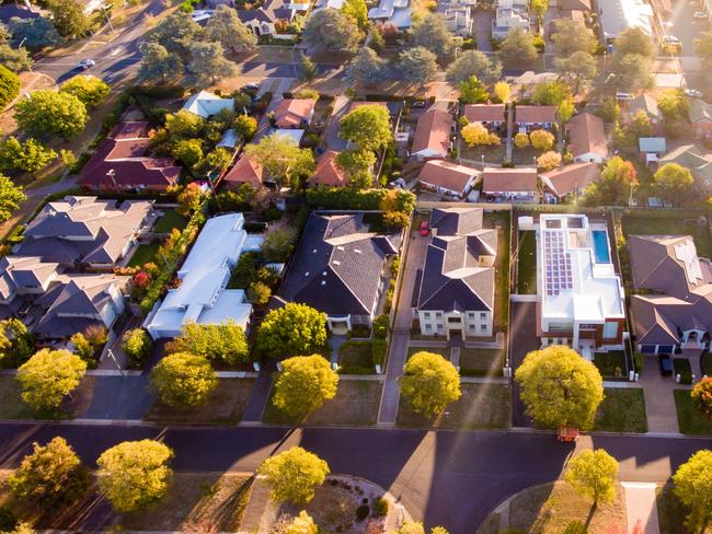 21 best suburbs to invest in 2021