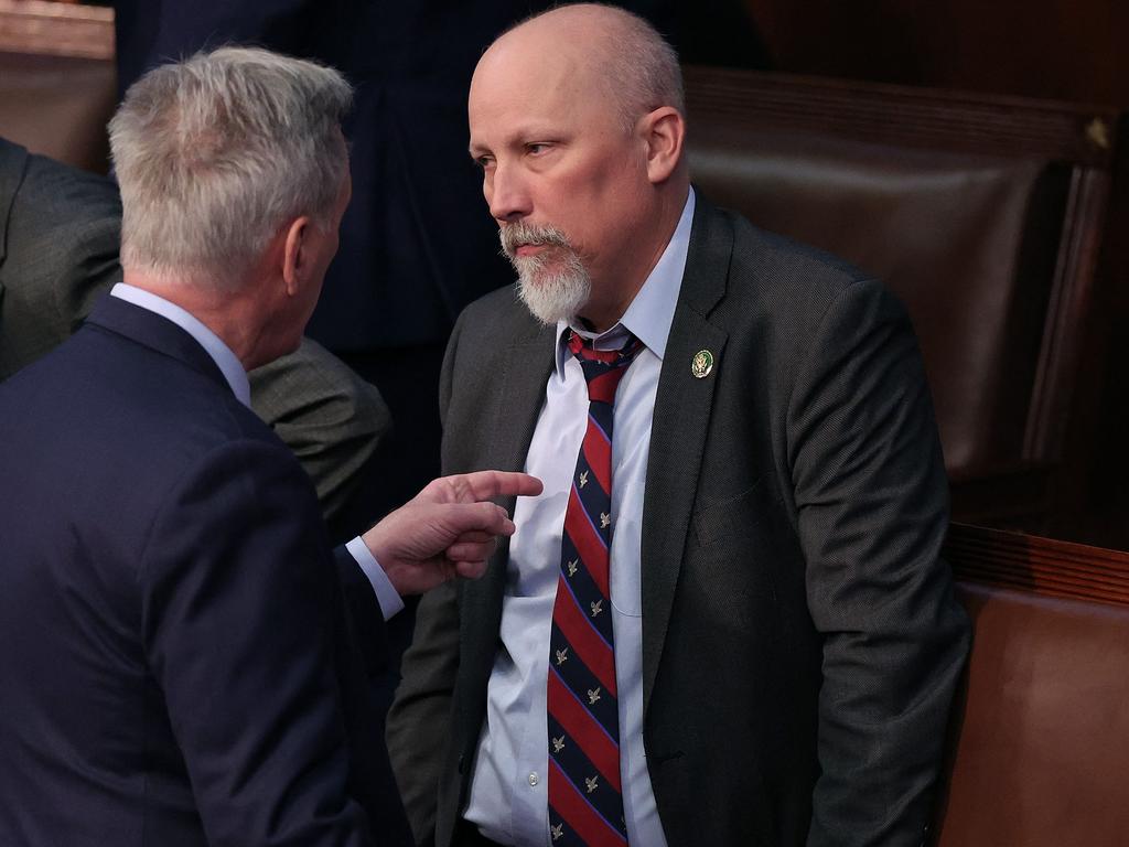 Kevin McCarthy negotiates with key rebel leader Chip Roy. Picture: Win McNamee (AFP)