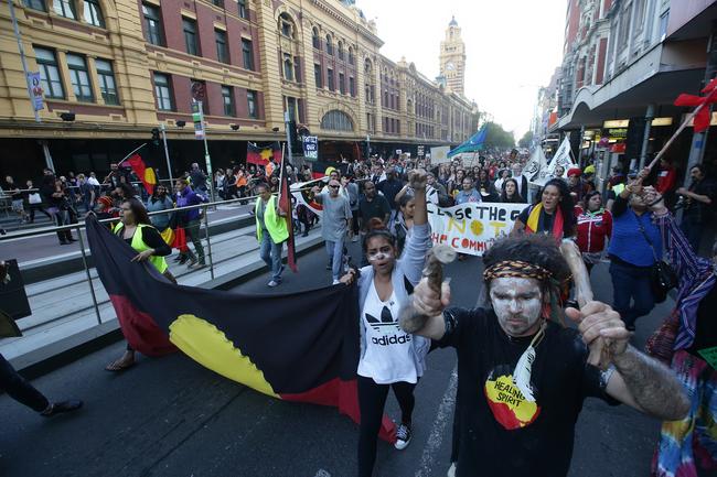 Protest Shuts Down City | Herald Sun