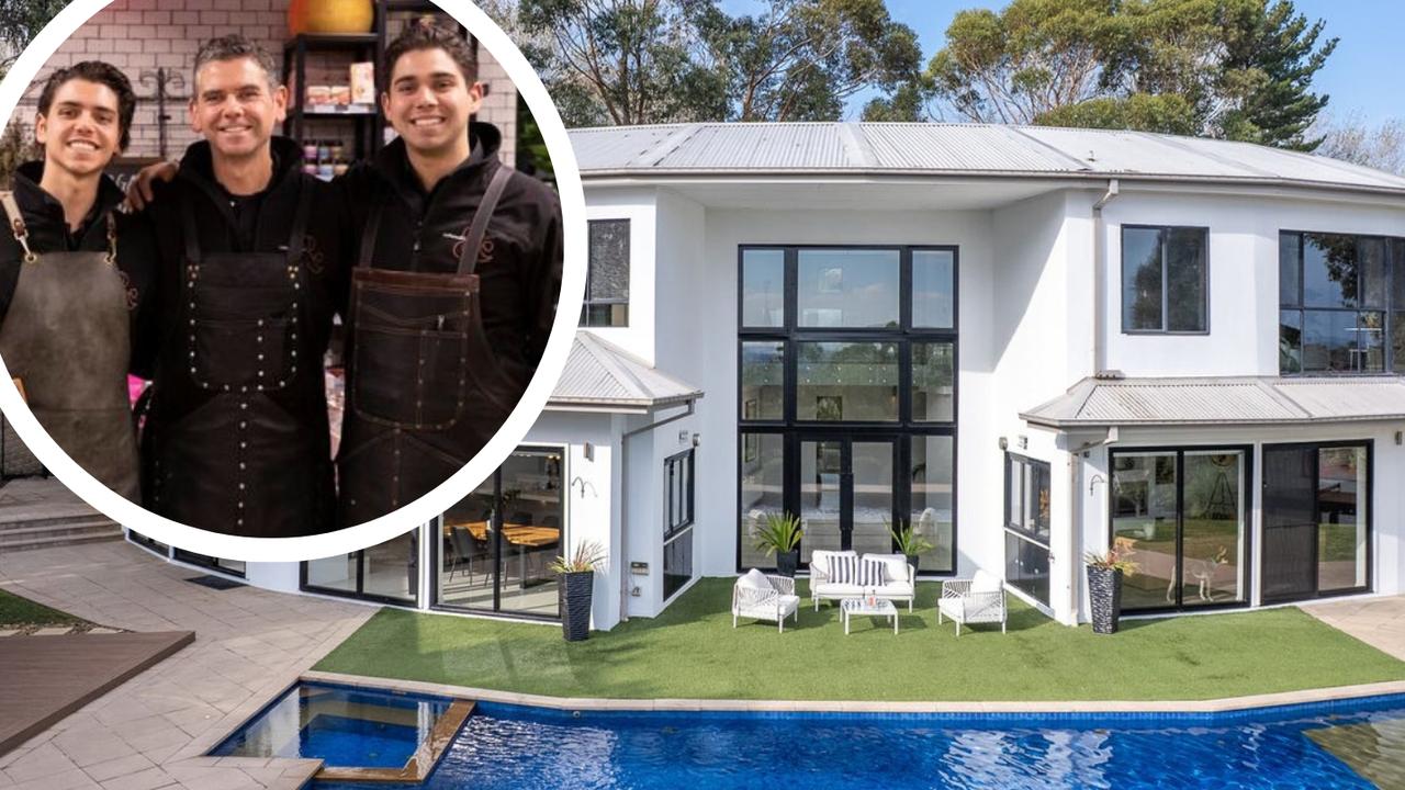 La Manna grocery empire scion lists Melb pad