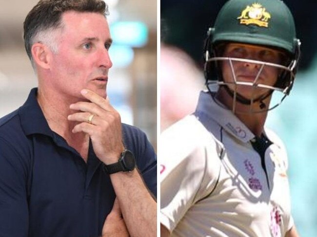 Mike Hussey snubbed Steve Smith.