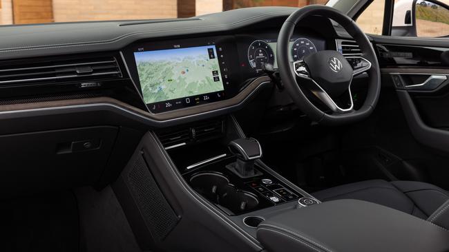 Among the internal highlights of the Volkswagen Touareg 170TDI are heated front seats, wireless phone charging, 19-inch alloys, 12.3-inch high resolution digital driver display and an eight-speaker stereo