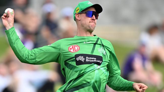 HOBART, AUSTRALIA - DECEMBER 24: Beau Webster of the Stars fields during the Men's Big Bash League match between the Hobart Hurricanes and the Melbourne Stars at Blundstone Arena, on December 24, 2021, in Hobart, Australia. (Photo by Steve Bell/Getty Images)