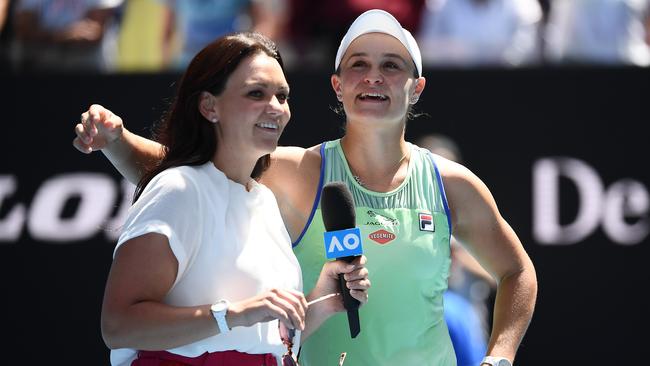 Casey Dellacqua interviews Ashleigh Barty after her quarter-final win