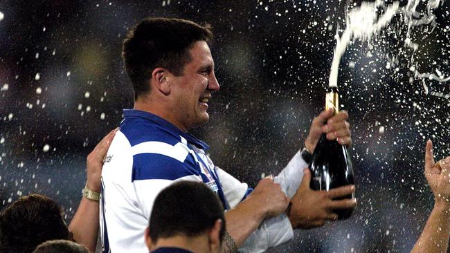 Former Bulldogs captain Steve Price is running for the club’s board.