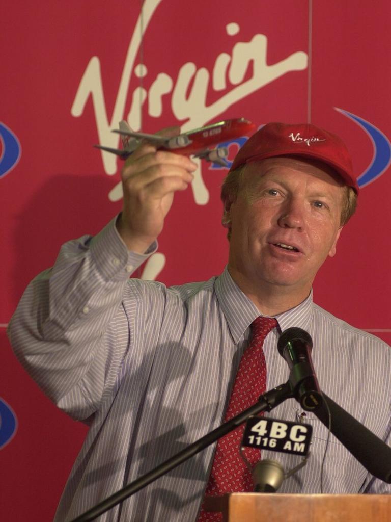 Premier Peter Beattie at the launch of Virgin Blue in 2000.