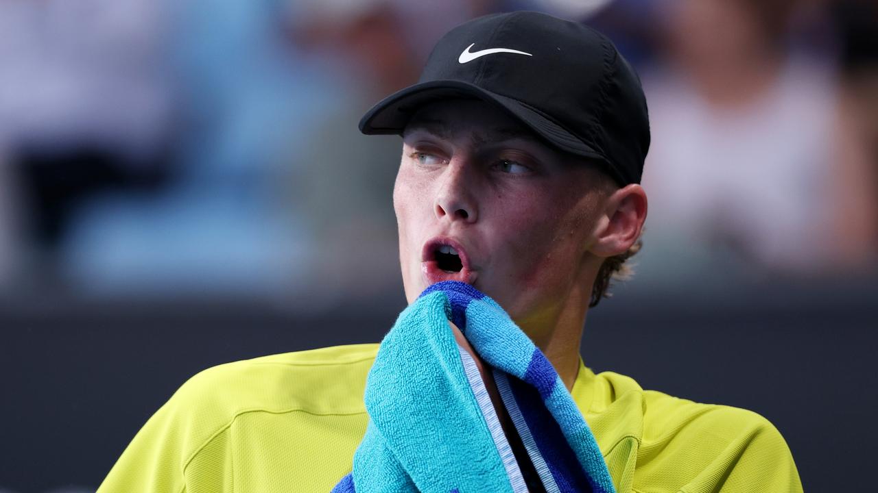 Cruz Hewitt attracted a big crowd for his match against MooBeen Kim of South Korea. (Photo by Daniel Pockett/Getty Images)