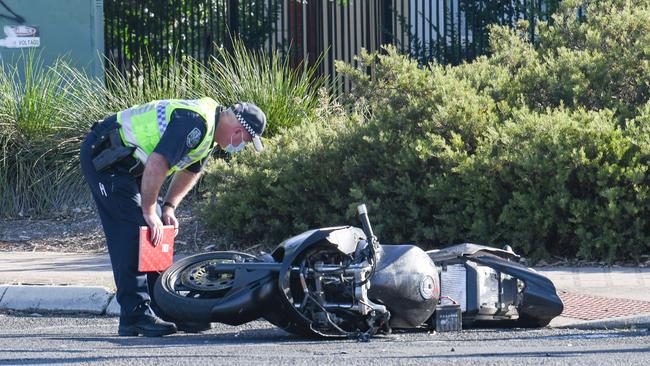 Police at the scene of the fatal crash on Sturt Rd, Seacombe Gardens, on November 19, 2020. Picture: Brenton Edwards