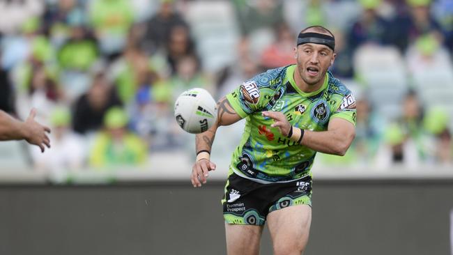 Josh Hodgson‘s injury was bad news for Canberra. Image: AAP Image/Rohan Thomson