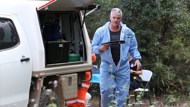 Police with a dog and SES conduct a search in Good Night Scrub National Park looking for the missing 17 year old Pheobe Bishop. Pics Adam Head