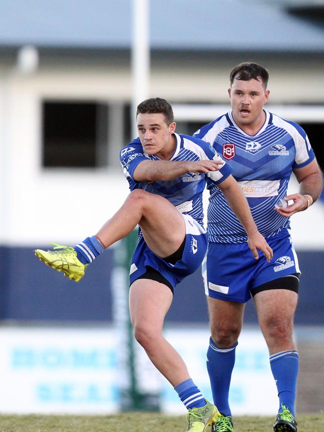 Tugun Seahawks (blue) vs. Southport Tigers at Tugun. A Grade. Tahne Robinson. 6 June 2021 Tugun Picture by Richard Gosling