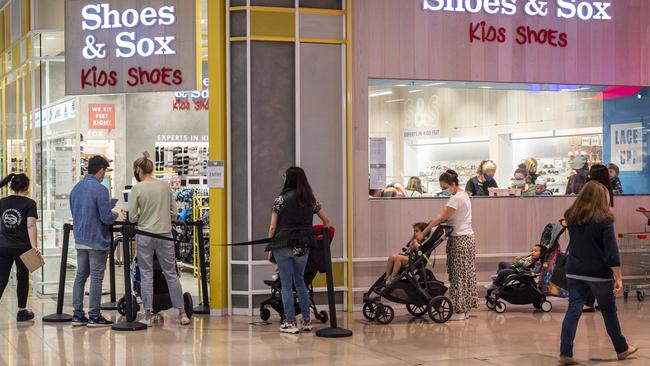 Eager shoppers lined up at stores in Chadstone Shopping Centre. Picture: Jake Nowakowski