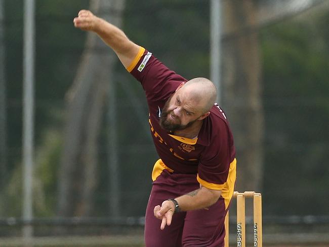 Aaron Shellie in action for Coburg. Picture: Hamish Blair