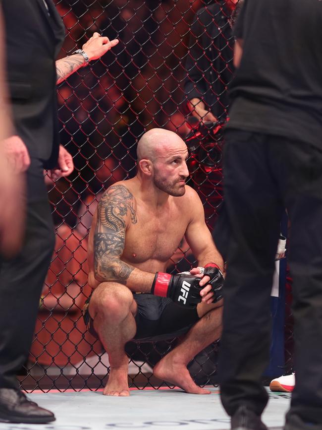 A devastated Alexander Volkanovski. Picture: Sean M. Haffey/Getty Images