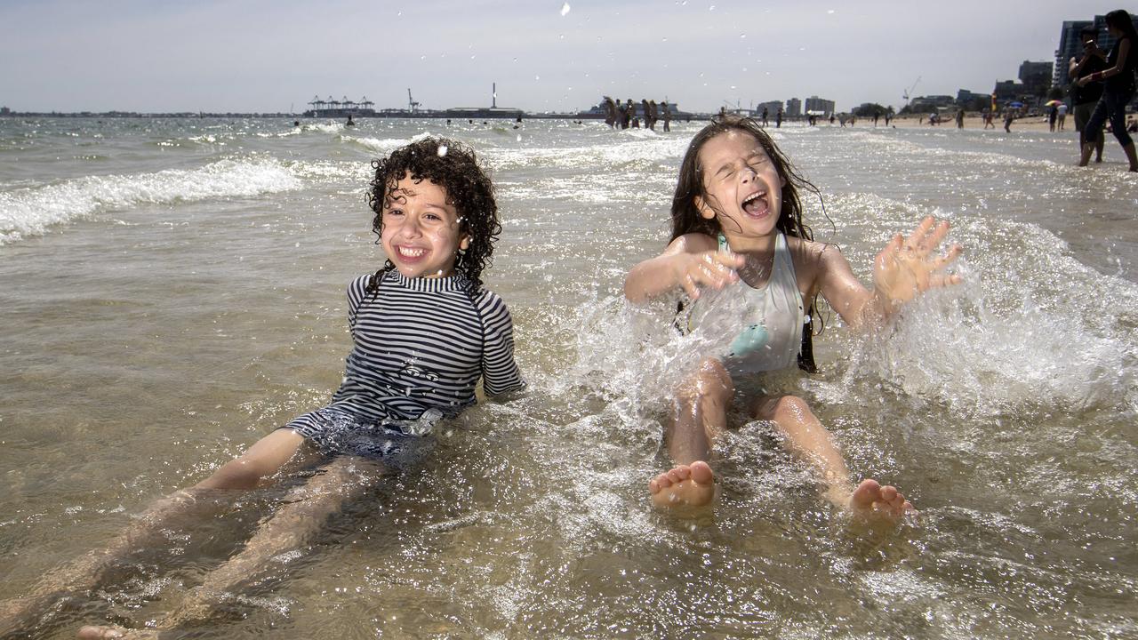 Melbourne beaches’ water quality putting people at risk of illness