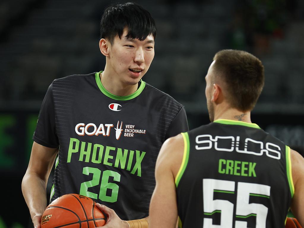 Zhou Qi speaks with Mitchell Creek during stint at the Phoenix in 2022. Picture: Daniel Pockett/Getty Images