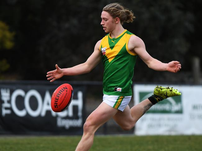 Kurt Lopo of bayswater is seen in action during the EFL match at Walker Park in Nunawading, Melbourne, Saturday, August 4, 2018. Mitcham v Bayswater. (AAP Image/James Ross) NO ARCHIVING