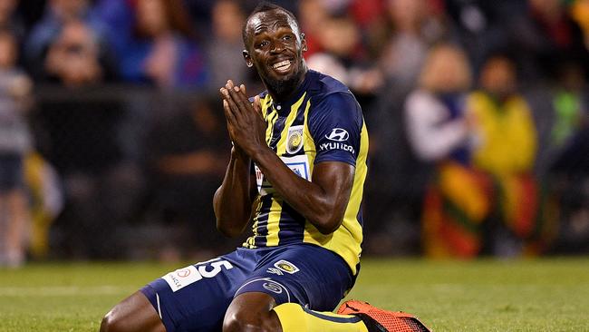 Robbie Slater says the Central Coast Mariners should sign Usain Bolt. Picture: AAP