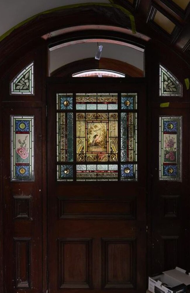 The leadlights on the main door before restoration. Picture: @home_kangaroopoint @alex_chomicz