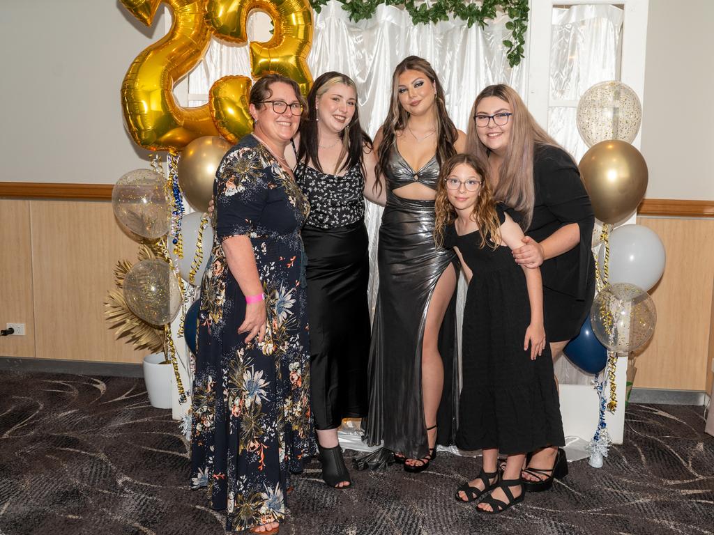 Melissa Williamson, Ella Mogg-Smith, Abbie Mogg-Smith, Sarah Williamson and Grace Mogg-Smith at Calen District College Graduation dinner, Friday 17 November 2023 Picture: Michaela Harlow