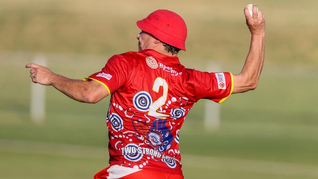 A fielder throwing the ball during a match. Picture: Charlie Lowson/NT Cricket.