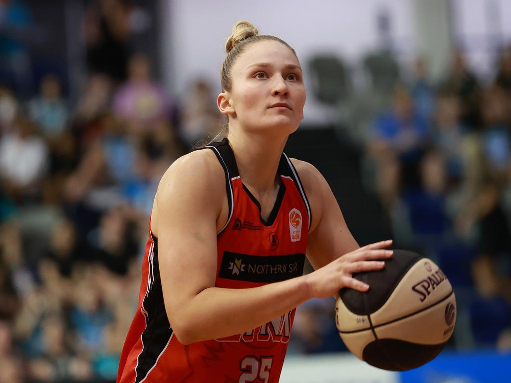 The disappointment of last year’s WNBL grand final still stings Amy Atwell. Picture: Getty Images