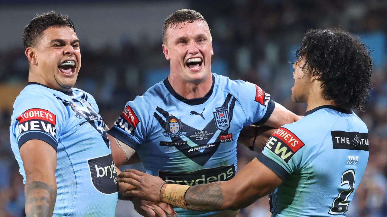 Jack Wighton scores for NSW. Queensland vs New South Wales at CBUS Stadium on the Gold Coast. Pic Peter Wallis