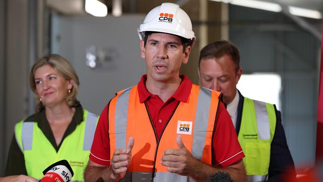 Member for Bundaberg Tom Smith (centre) with Premier Steven Miles and Health Minister Shannon Fentiman on Monday. Picture: Adam Head