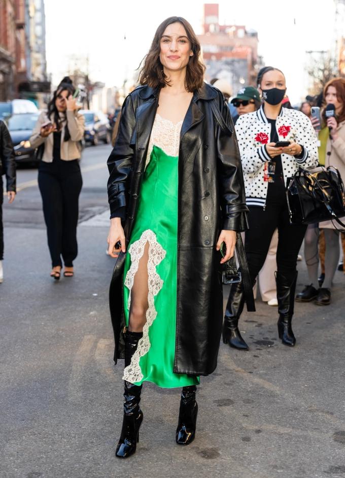 Alexa chung trench coat hotsell