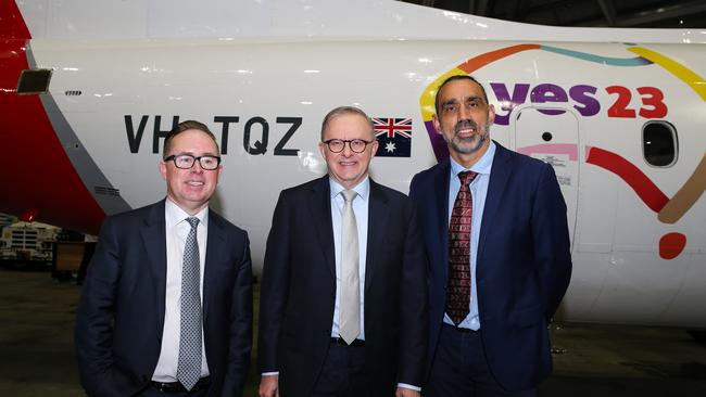 Alan Joyce, Prime Minister Anthony Albanese and Former Footballer Adam Goodes at the the launch of the Qantas 'Yes' Campaign in Sydney. Picture: NCA Newswire / Gaye Gerard