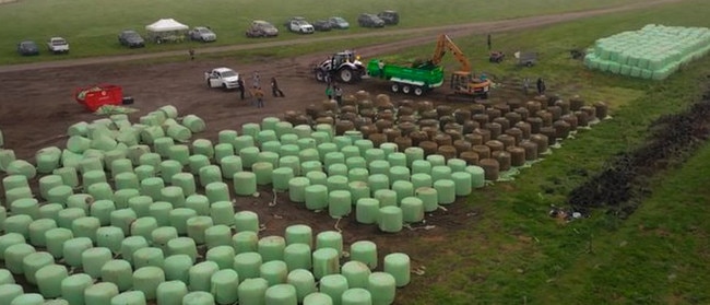 An impressive 191 bales were fed out over eight continuous hours. Picture: Supplied