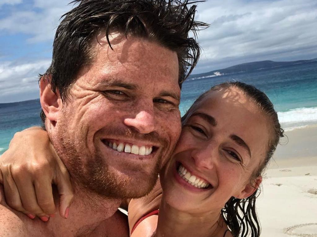 Survivor Australia couple Mark Wales and Samantha Gash got engaged on a Sydney beach. Photo: Instagram / @mark.a.wales