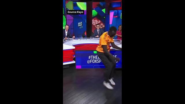 Sprinting-sensation Gout Gout 'hits the griddy' on live TV