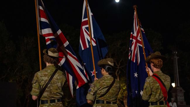 109 years after the Gallipoli landings, Territorians gather in Darwin City to reflect on Anzac Day. Picture: Pema Tamang Pakhrin